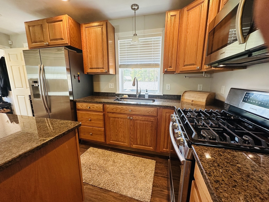 136 Wood St 2