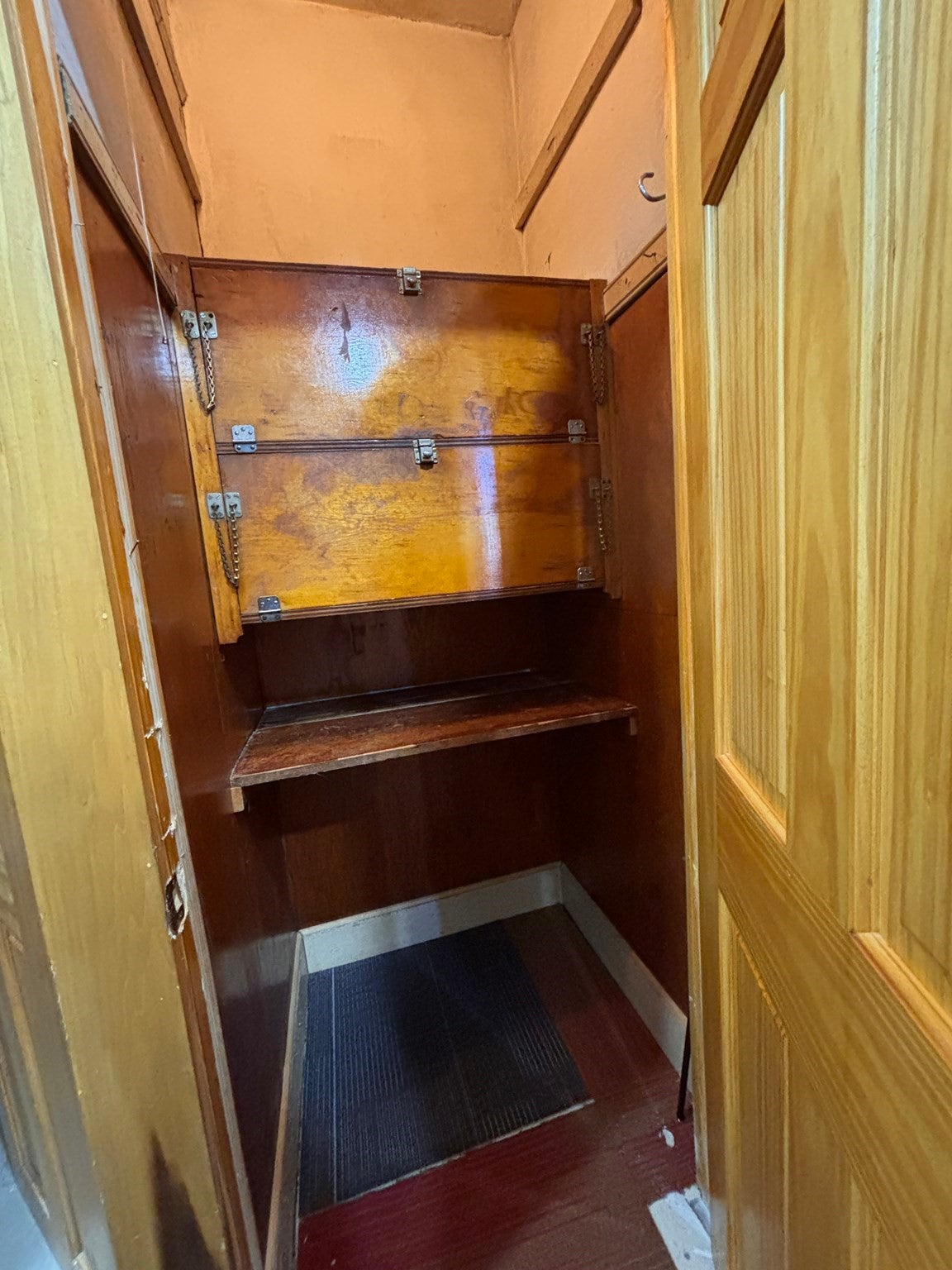 4 Crown St #1, Worcester, MA Photo #18