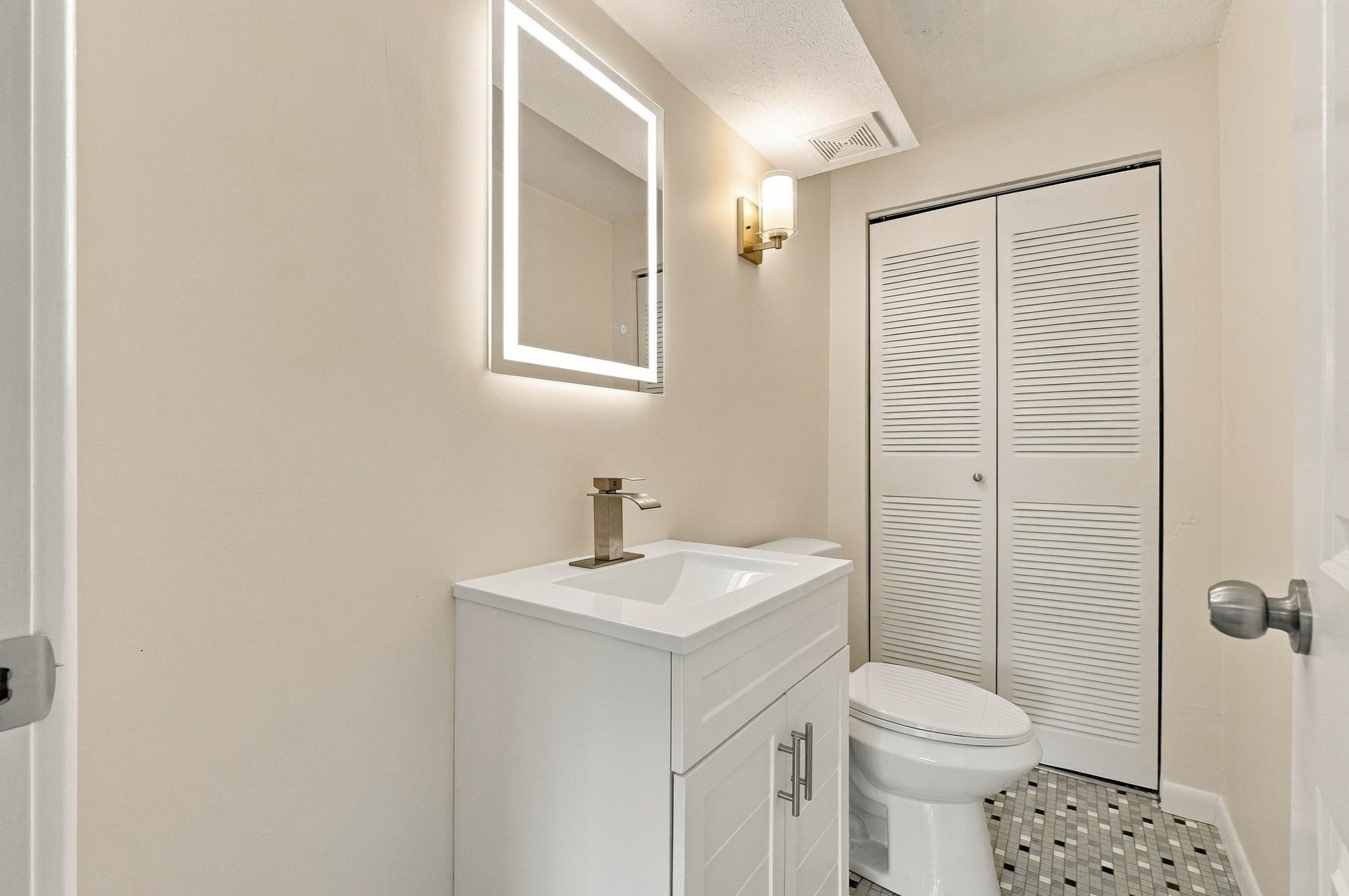 75 Mccormick Terrace #13, Stoughton, MA, 75 Mccormick Terrace #13, Stoughton, MA Photo #16