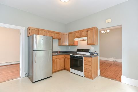 Photo of 108 Beacon St #1, Somerville, MA 02143 (MLS # 73489507)