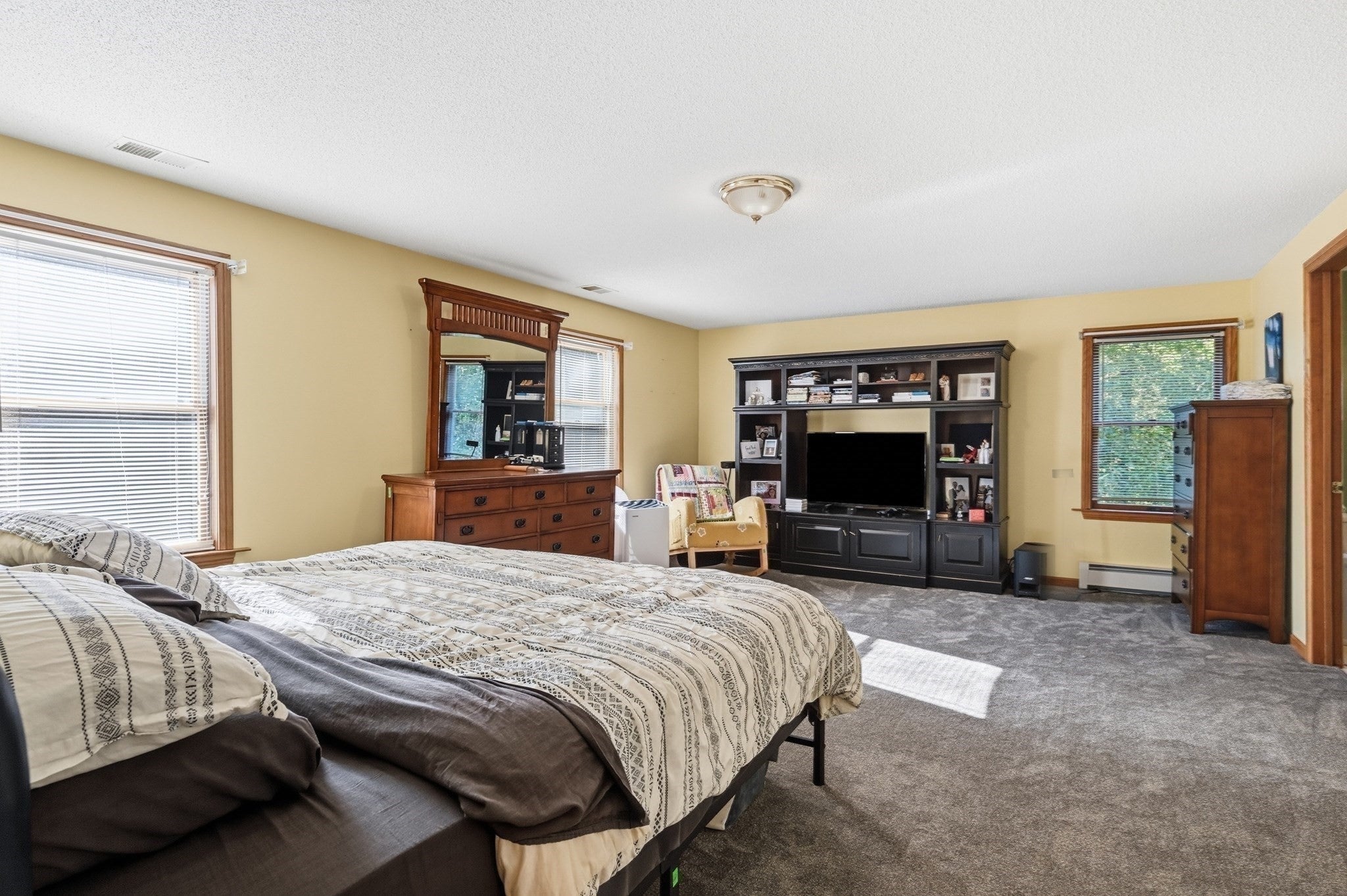155 Woodland Way, Russell, MA Photo #18