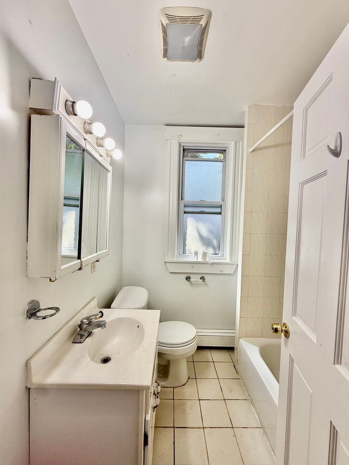 62 Algonquin Rd #2, Newton, MA Photo #32