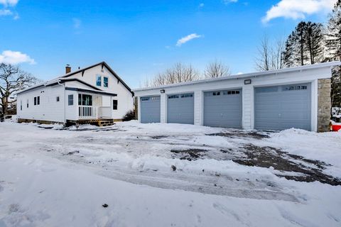 Photo of 112 East St, Fitchburg, MA 01420 (MLS # 73470804)