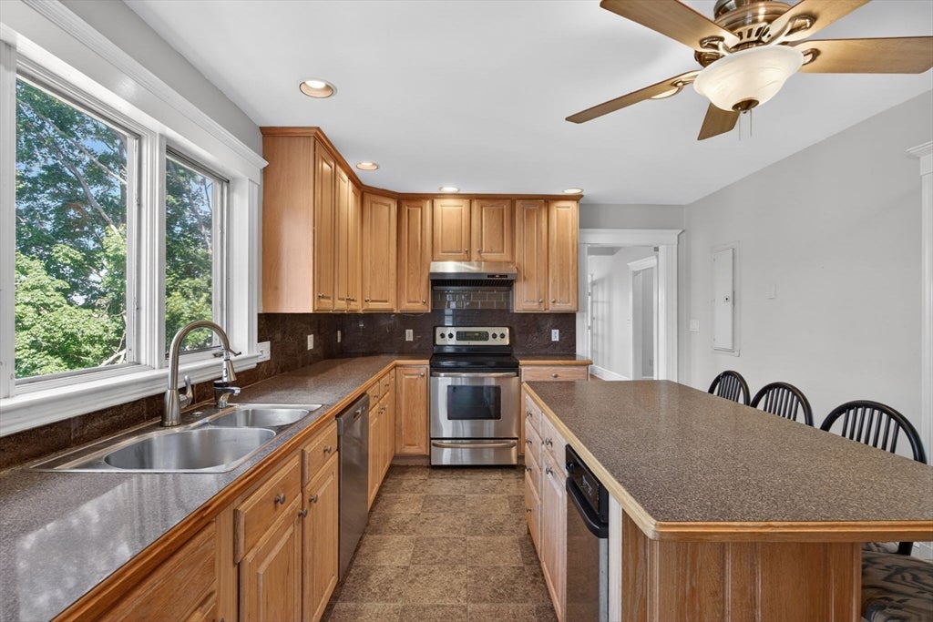 190 Kendrick Ave #2, Quincy, MA, 190 Kendrick Ave #2, Quincy, MA Photo #5