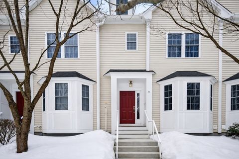 Photo of 555 Main St #11, Woburn, MA 01801 (MLS # 73477929)