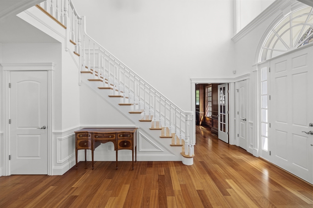 3 Knollcrest Farm Ln