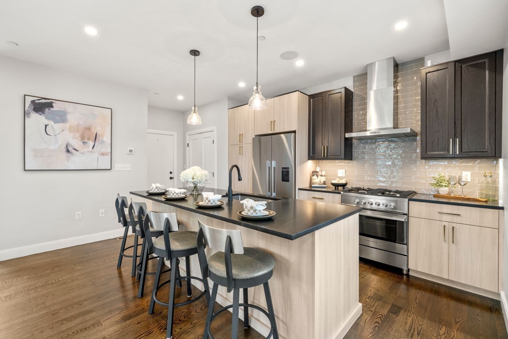 38 Armandine Street 1