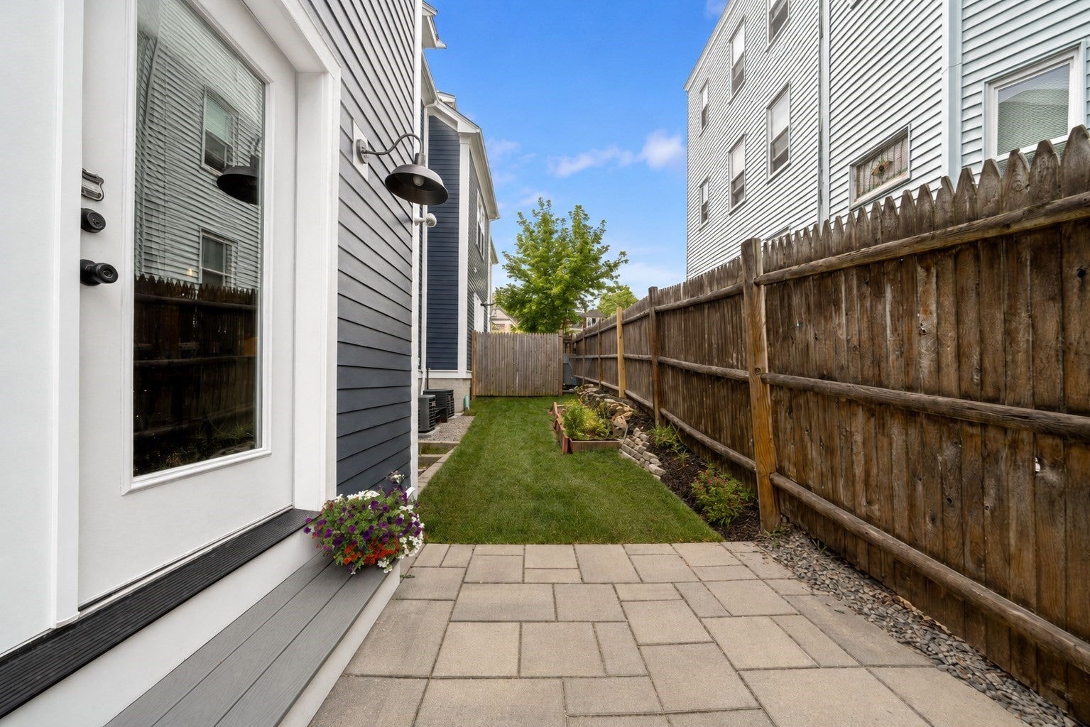 38 Armandine Street 1