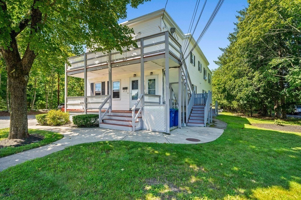 453 Pond St 2