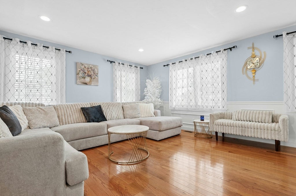 133 Apricot St, Worcester, MA, 133 Apricot St, Worcester, MA Photo #12