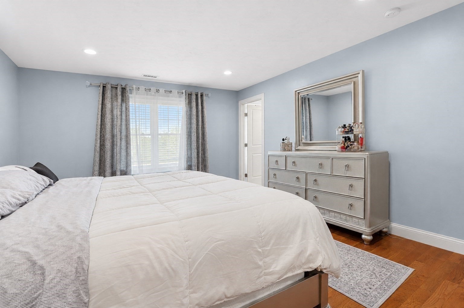 133 Apricot St, Worcester, MA, 133 Apricot St, Worcester, MA Photo #17