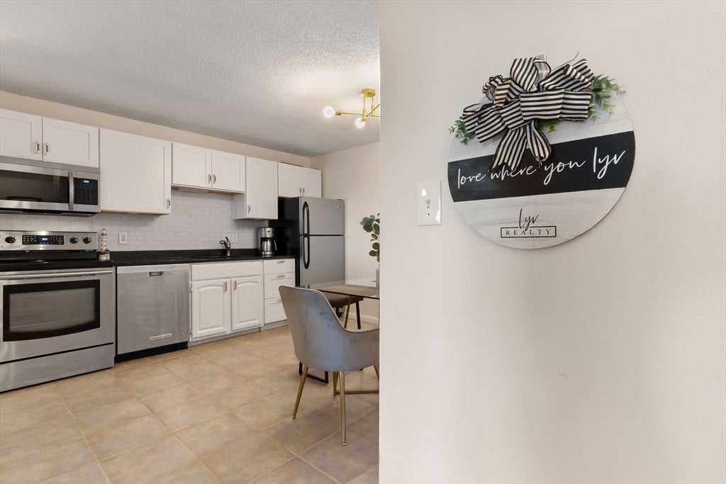 145 Essex Avenue #405, Gloucester, MA, 145 Essex Avenue #405, Gloucester, MA Photo #10