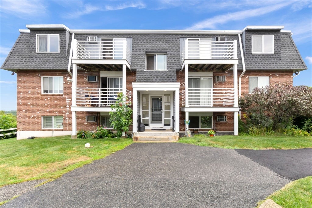 145 Essex Avenue #405, Gloucester, MA, 145 Essex Avenue #405, Gloucester, MA Photo #1