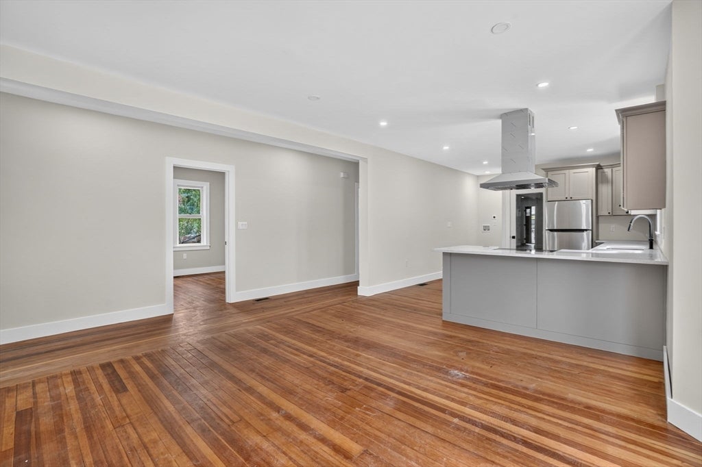 41-43 Elmdale St