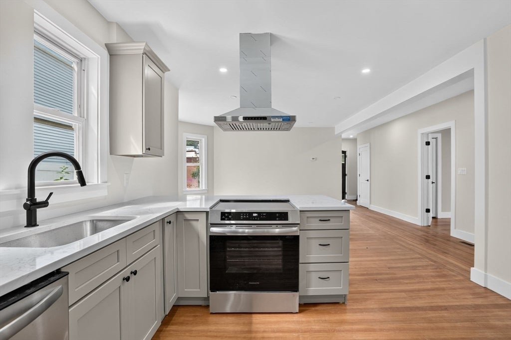 41-43 Elmdale St