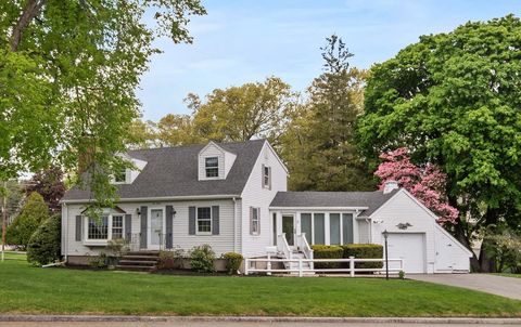 Photo of 6 Alden Lane, Winchester, MA 01890 (MLS # 73520993)
