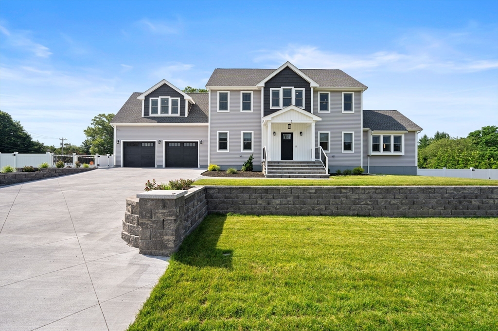 2 Rose Ann Ct