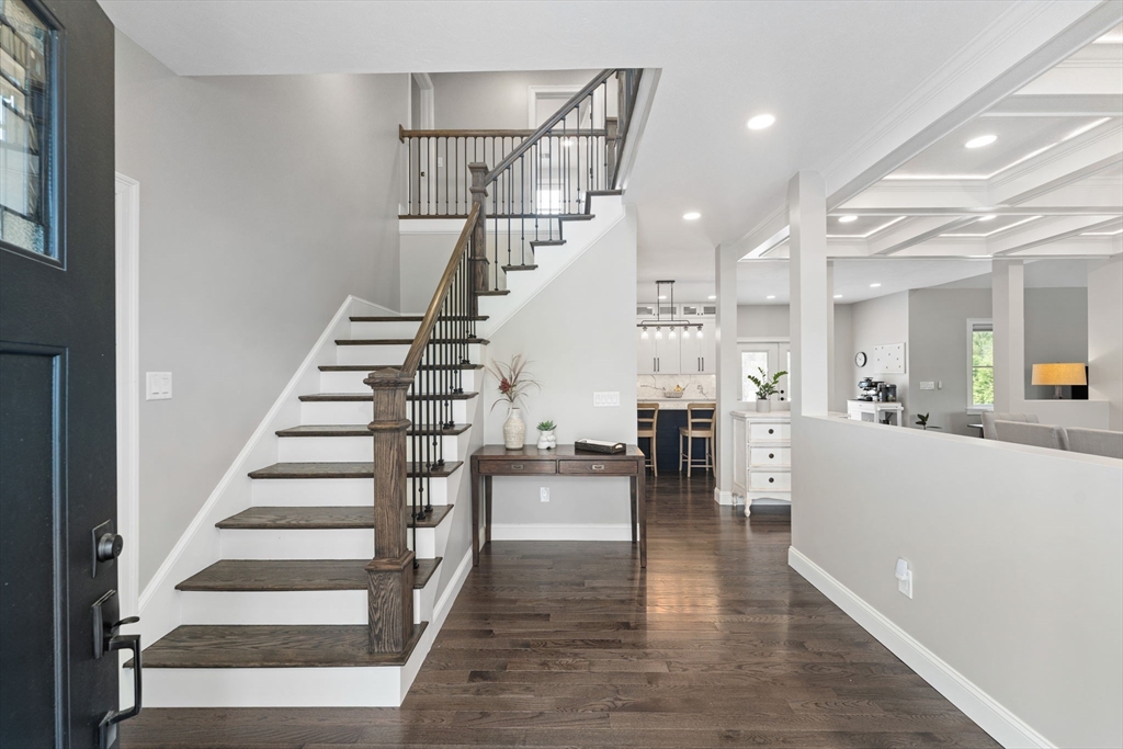 2 Rose Ann Ct
