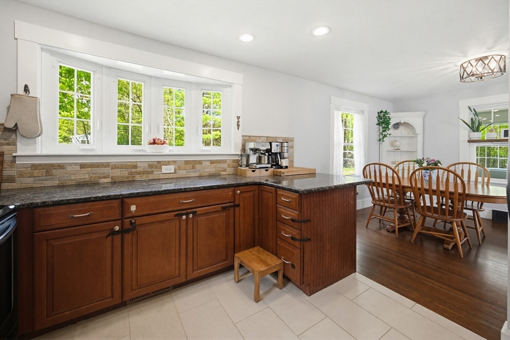 167 Morse St, Sharon, MA Photo #19
