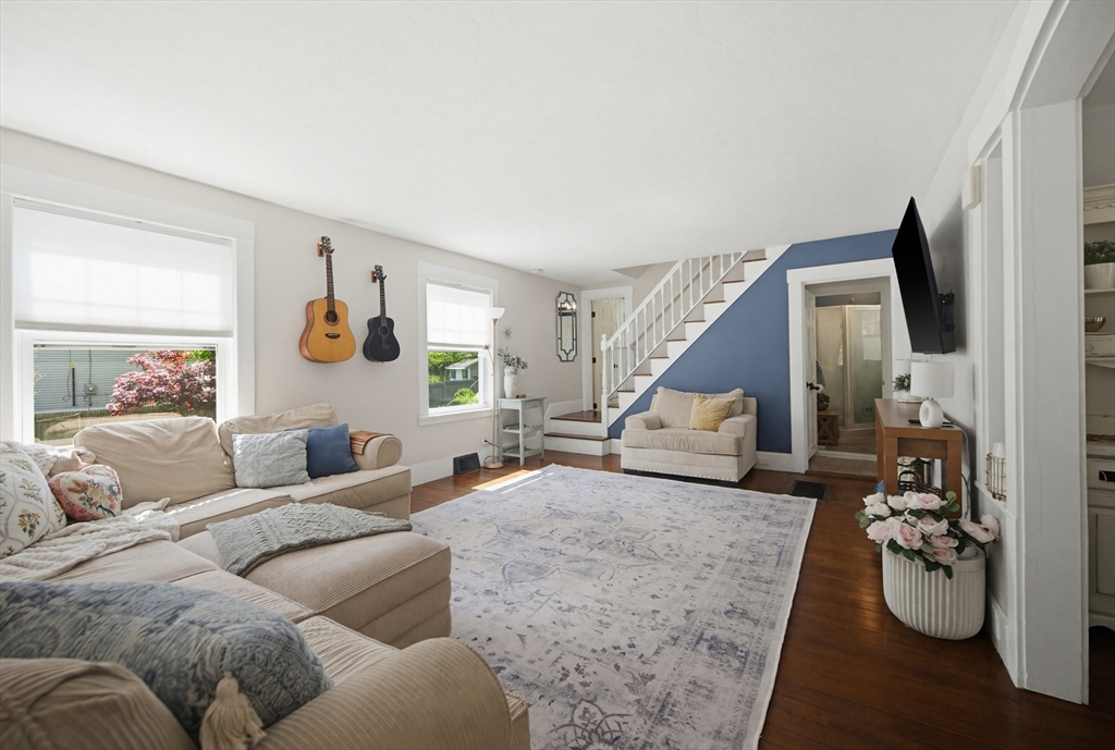 167 Morse St, Sharon, MA Photo #7