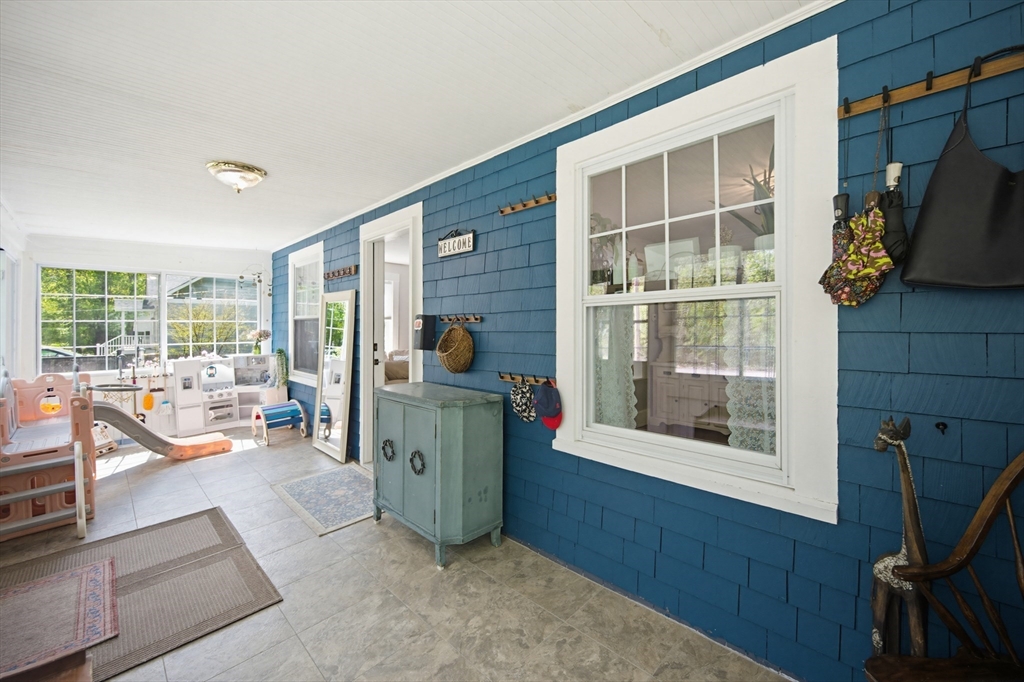 167 Morse St, Sharon, MA Photo #4