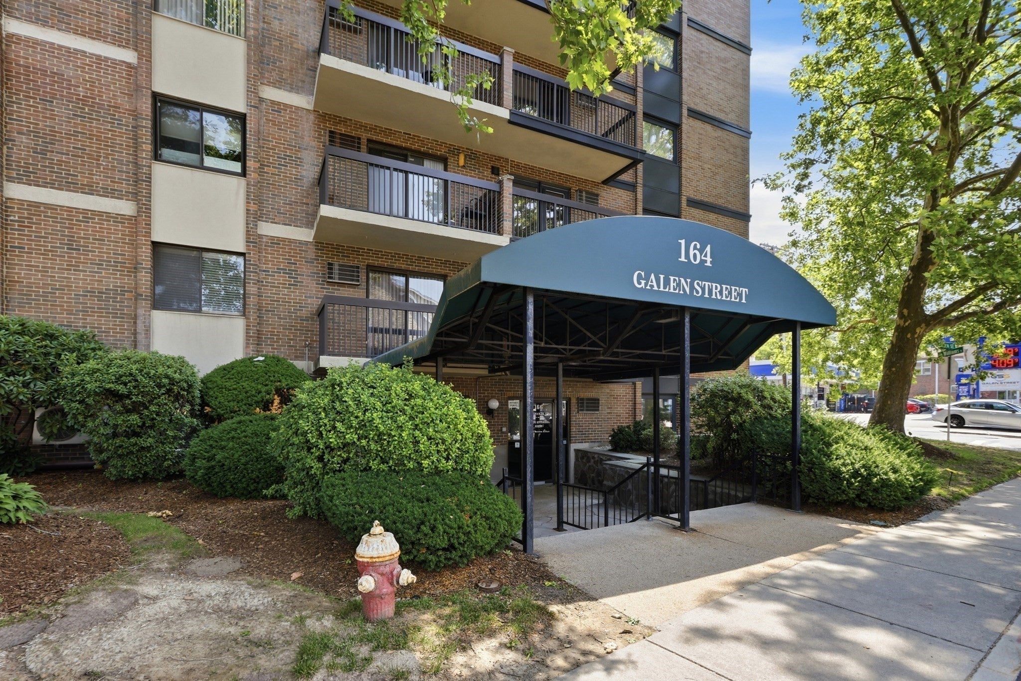 164 Galen St 62, Watertown MA 02472