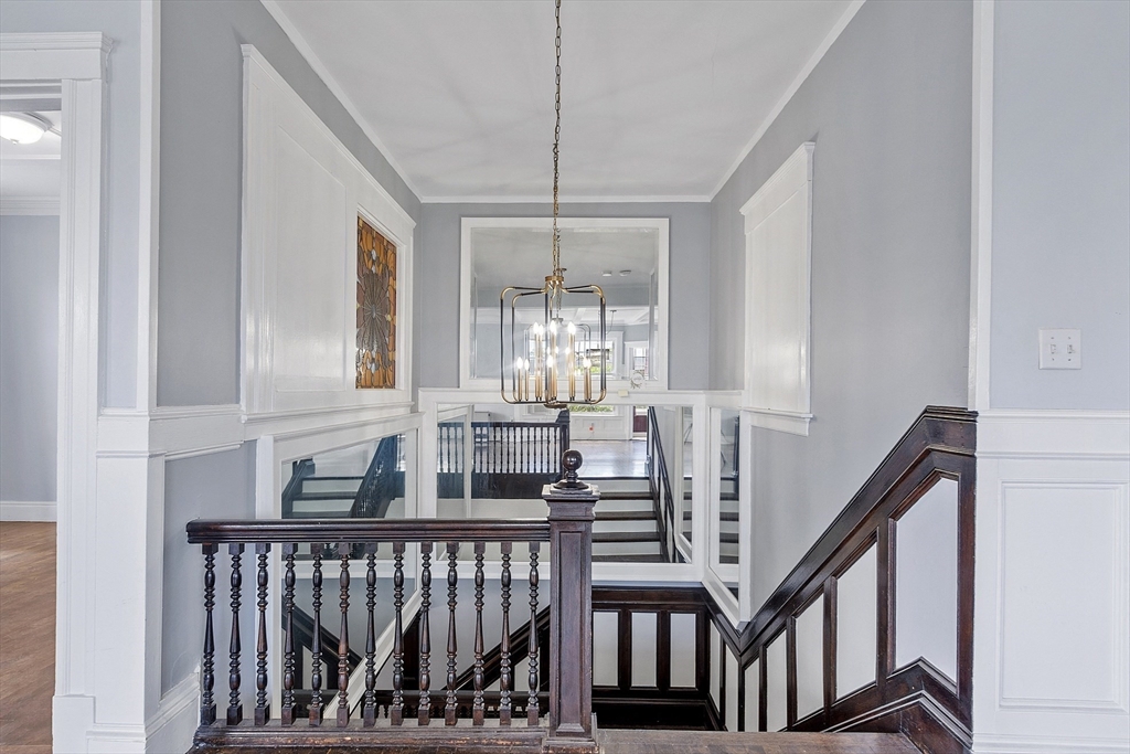 405 Main Street 3