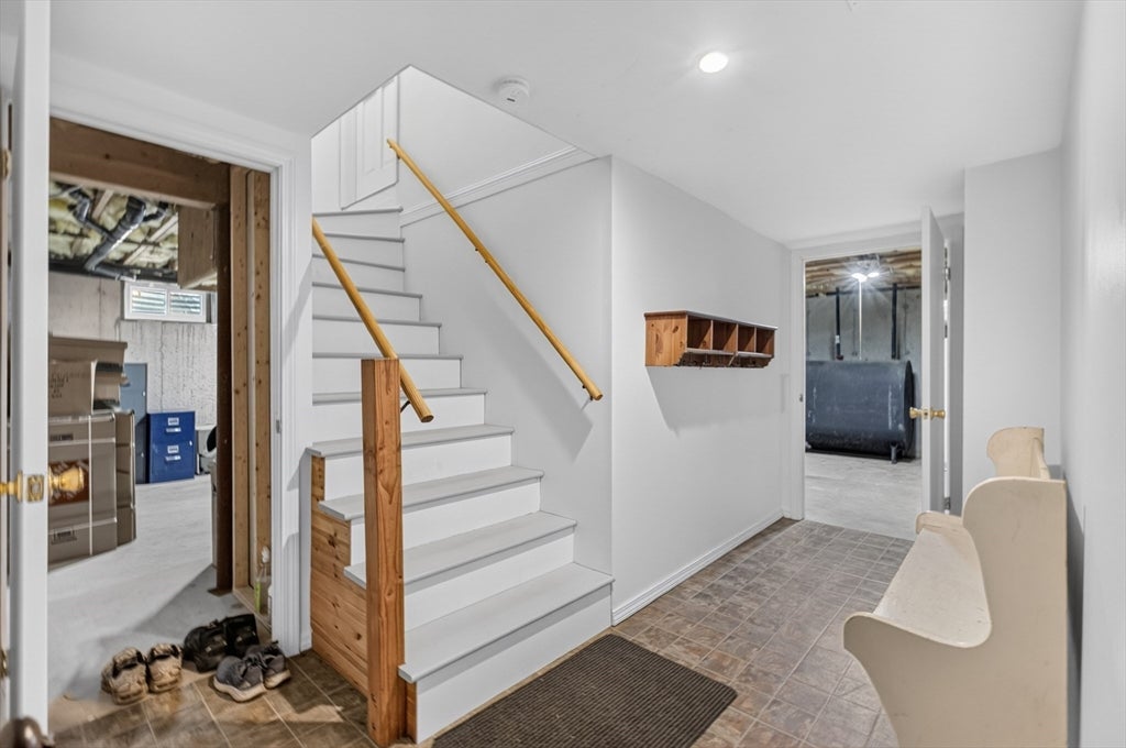 81 Moon Hill Rd, Northbridge, MA, 81 Moon Hill Rd, Northbridge, MA Photo #32