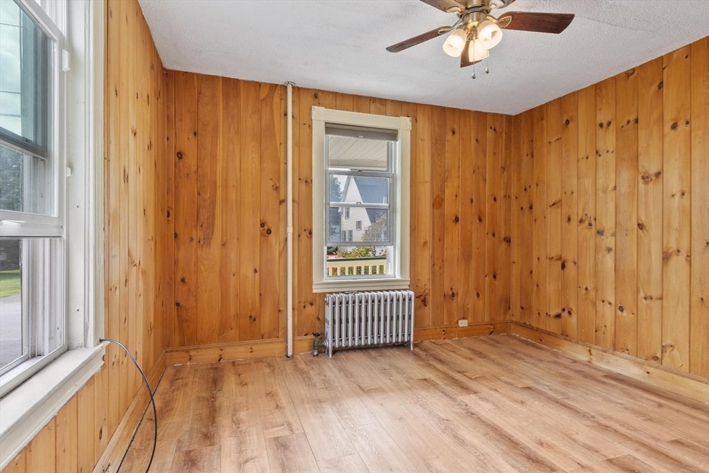 122 Lawrence ST, Clinton, MA Photo #6