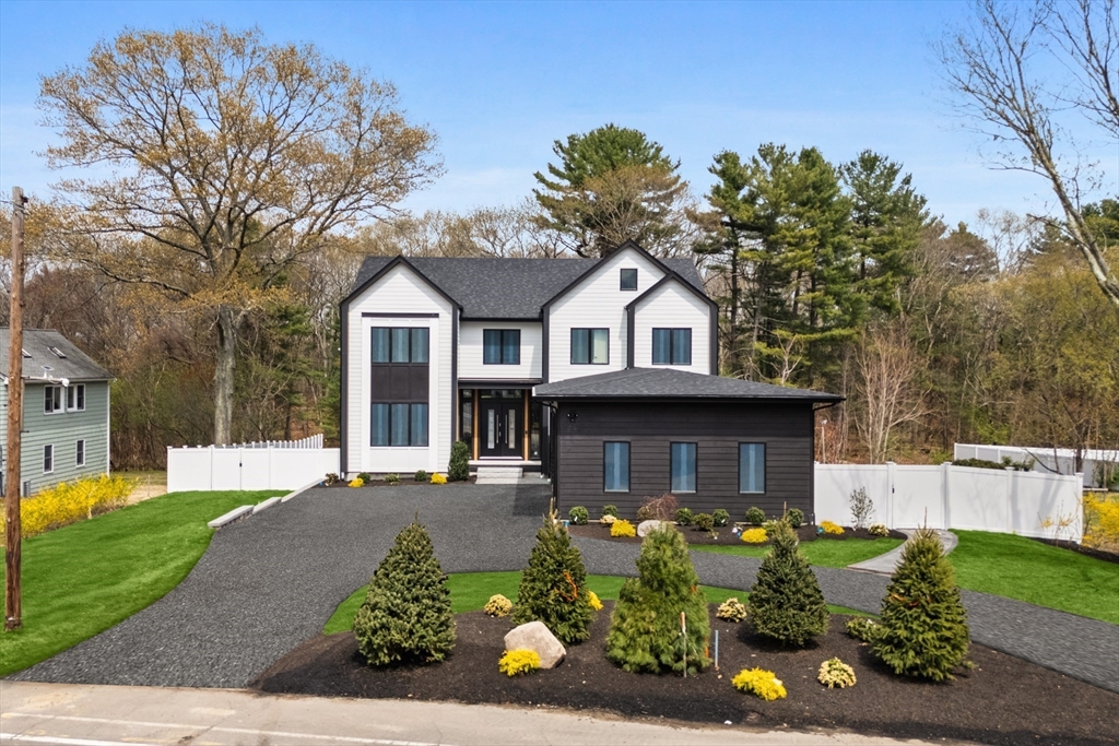 800 Greendale Ave