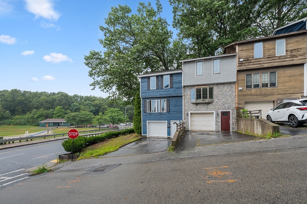 1 Olga Ave