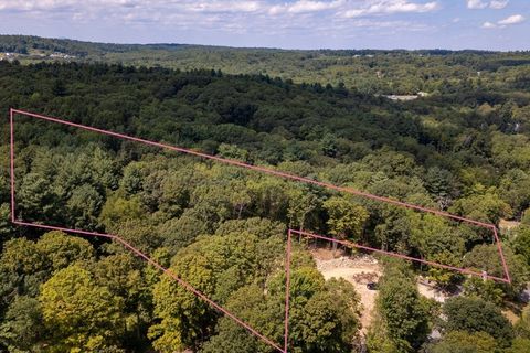 329 Crawford St Northborough MA 01532