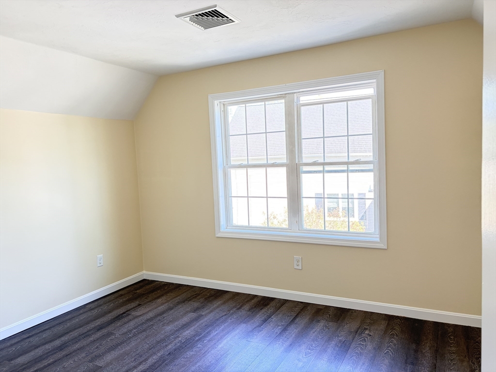 19 School St, Westborough, MA Photo #12