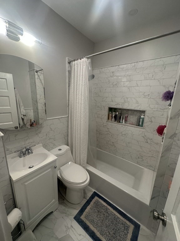 7 Hatch Street 2