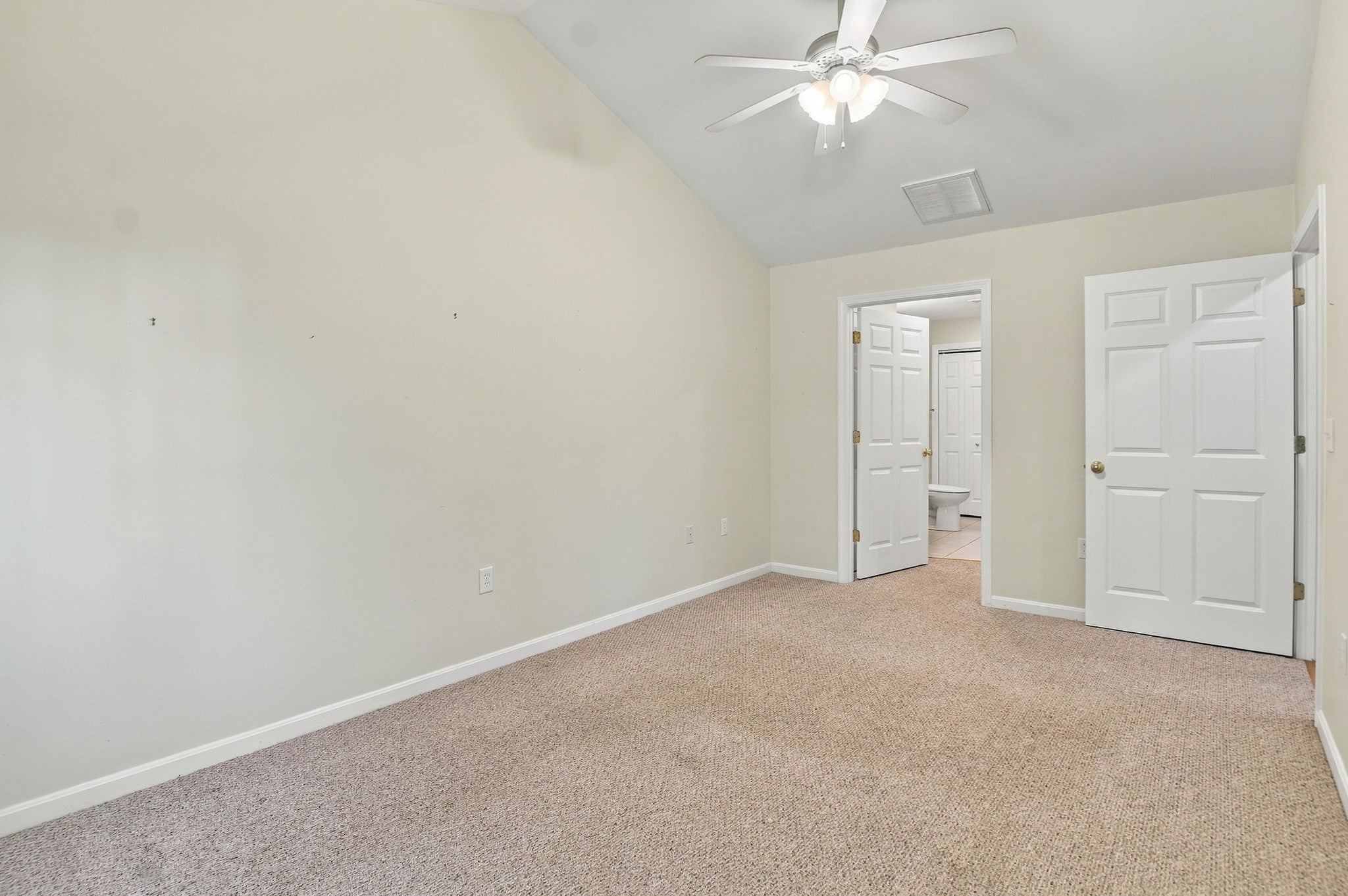 4 Concord Court #A, Webster, MA, 4 Concord Court #A, Webster, MA Photo #18