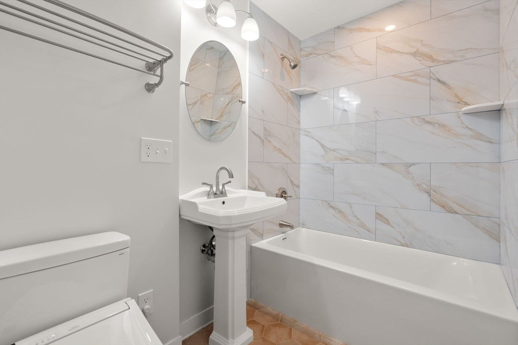 1863 Beacon St #1, Brookline, MA, 1863 Beacon St #1, Brookline, MA Photo #17