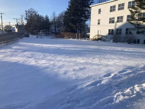 Photo of 205-213 Main St, Gardner, MA 01440 (MLS # 73471216)