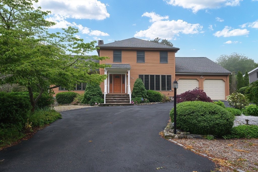 51 Manitoba Rd