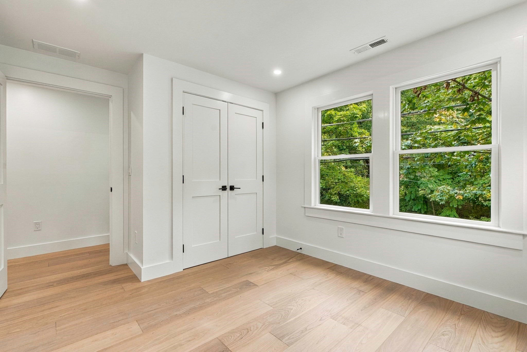 641 Chestnut Hill Avenue, Brookline, MA Photo #21