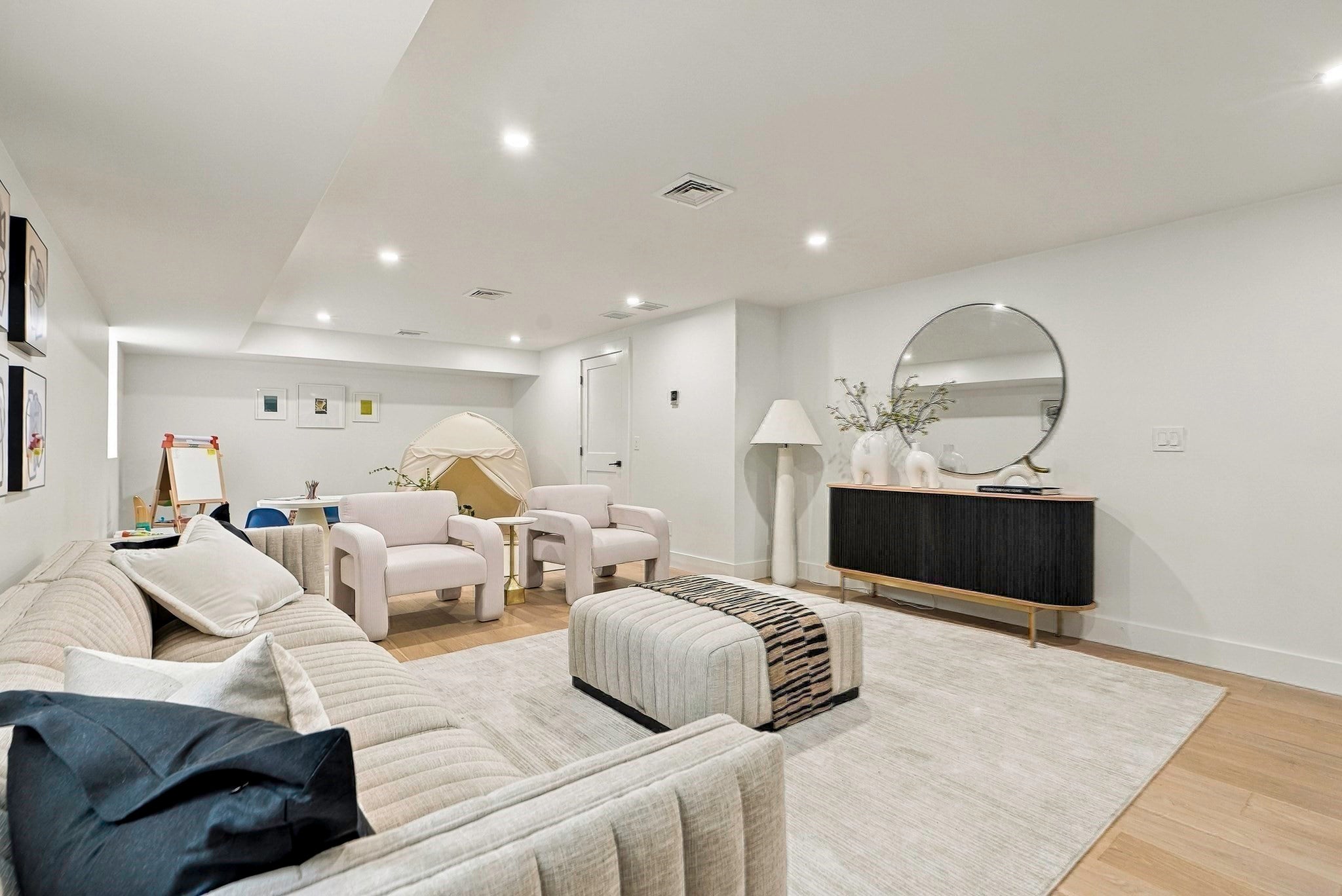 641 Chestnut Hill Avenue, Brookline, MA Photo #27