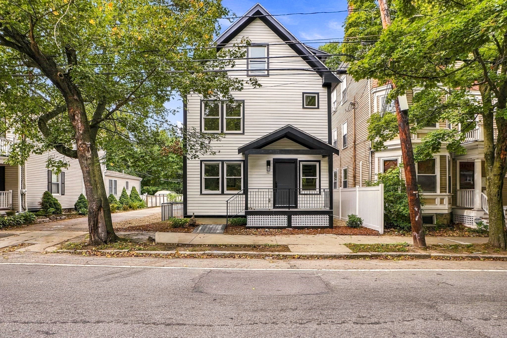 641 Chestnut Hill Avenue