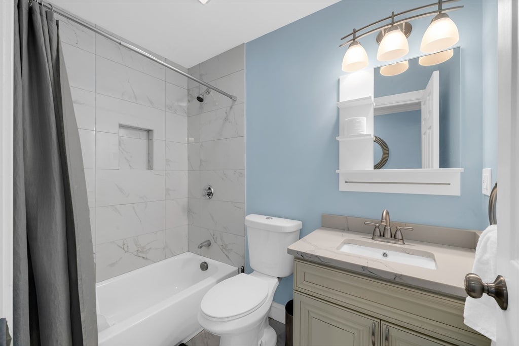72 Main St #1, Quincy, MA Photo #27