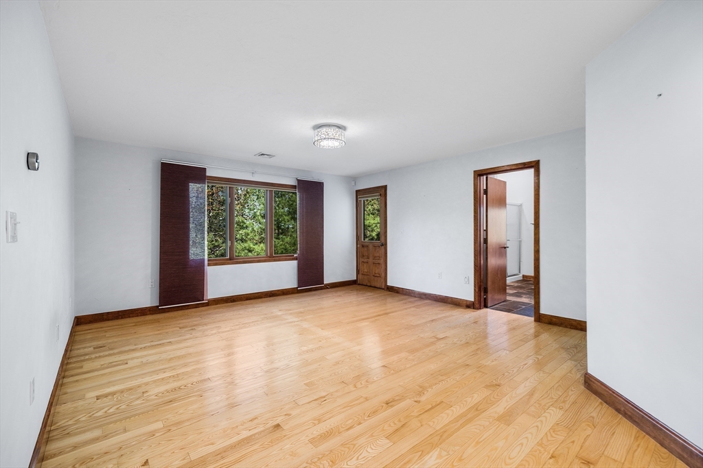 14 Hillside Ave, Southborough, MA Photo #19