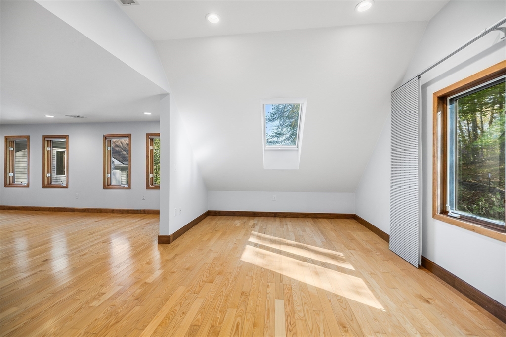 14 Hillside Ave, Southborough, MA Photo #24