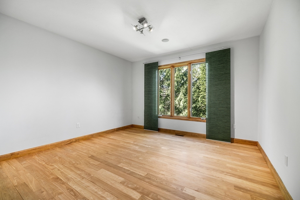 14 Hillside Ave, Southborough, MA Photo #13