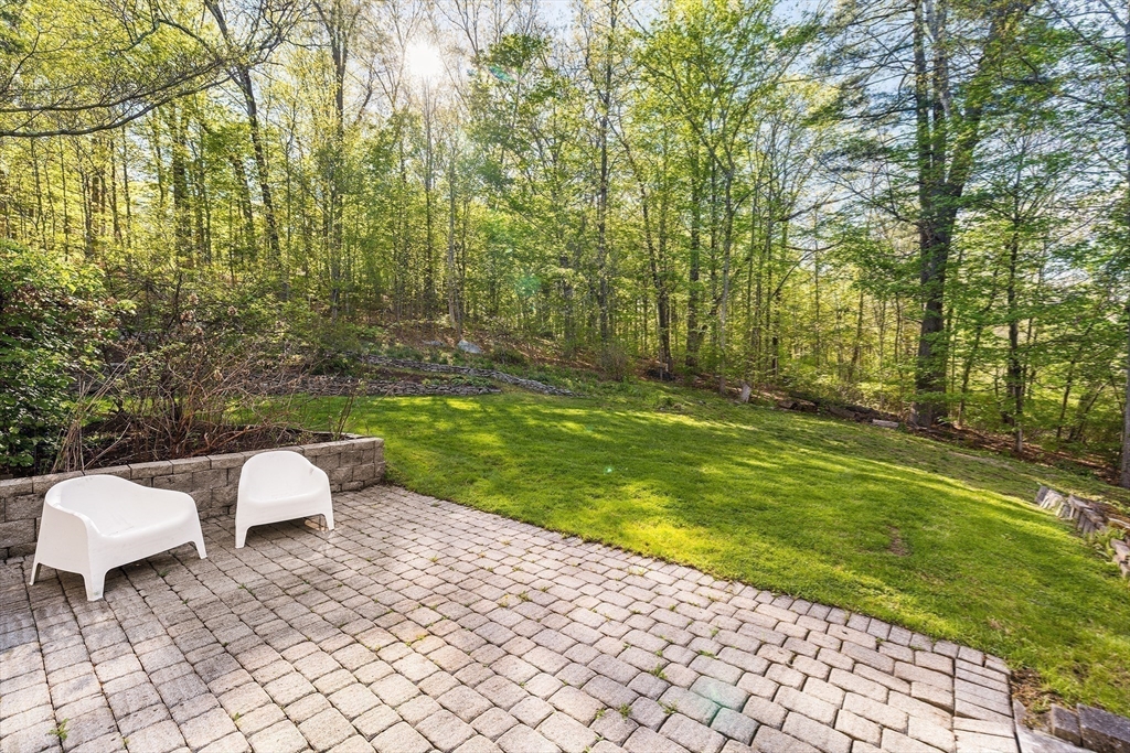 14 Hillside Ave, Southborough, MA Photo #35