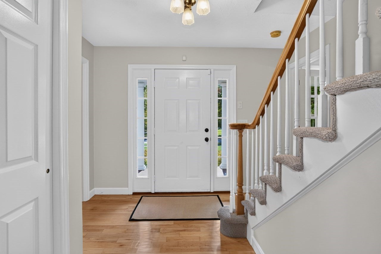6 Beaver Brook Dr, Holliston, MA, 6 Beaver Brook Dr, Holliston, MA Photo #13