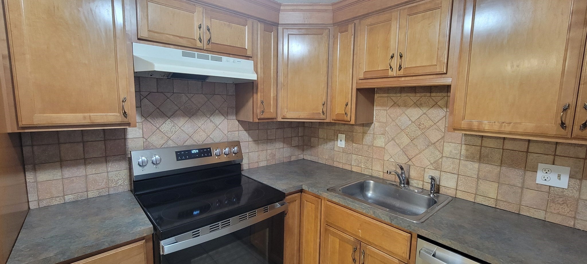 215 Winter Street, Weymouth, MA, 215 Winter Street, Weymouth, MA Photo #10