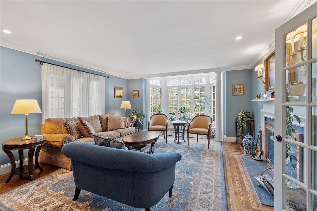 455 Puritan Rd