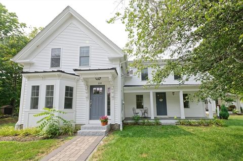 220 Main St 220 Medway MA 02053